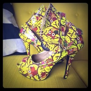 Owl printed neon heels